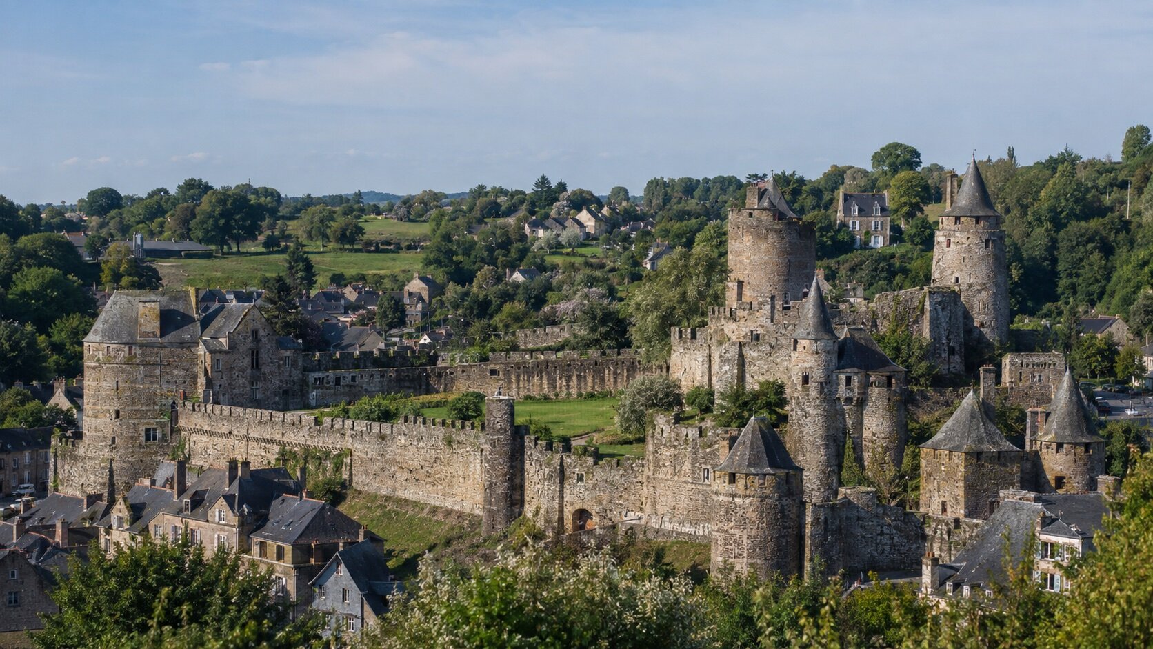 Discover ferns in autumn from Clos Saint Gilles